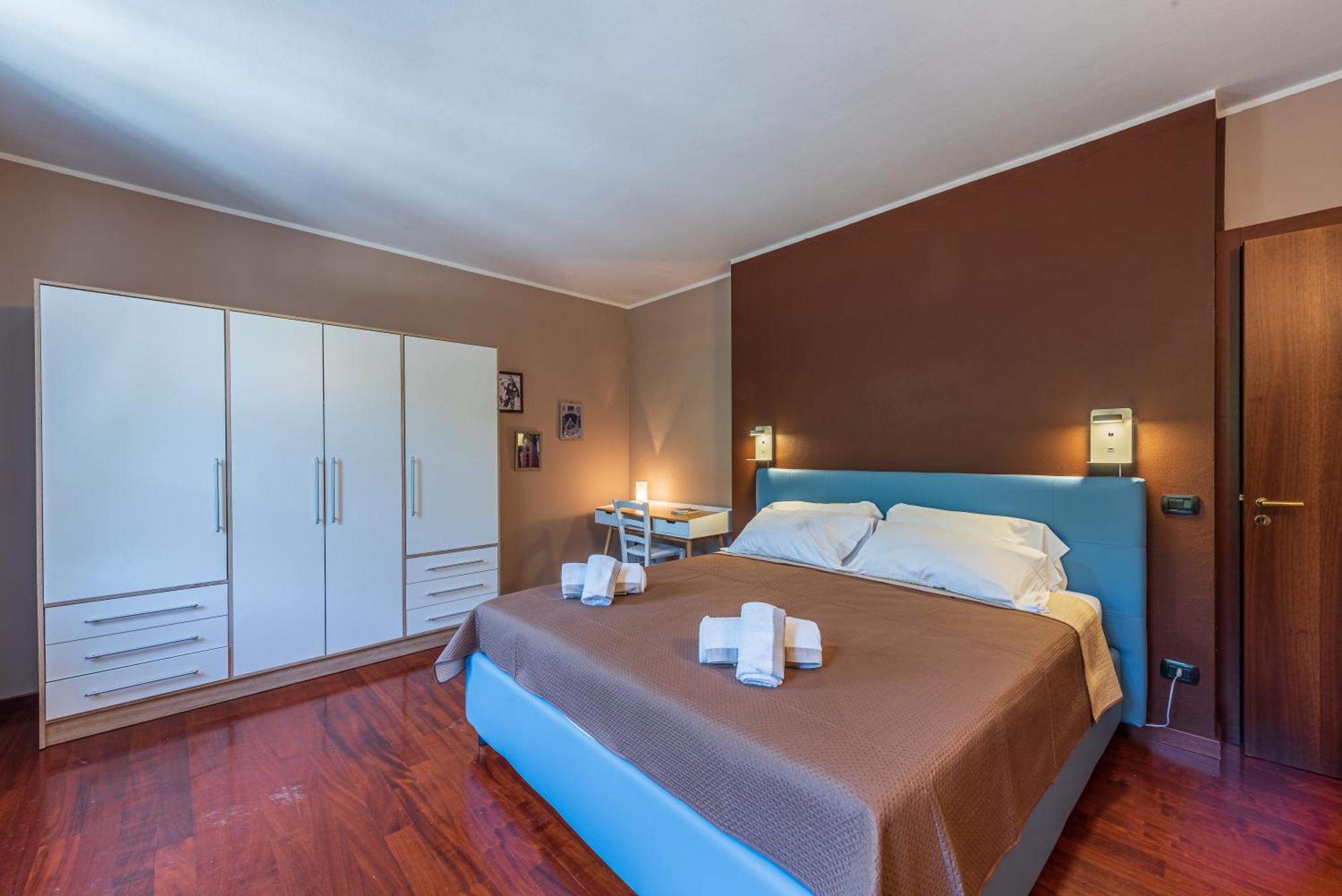 Villa Cornelia , Entire Villa With Private Pool Corneliano d'Alba Exteriör bild